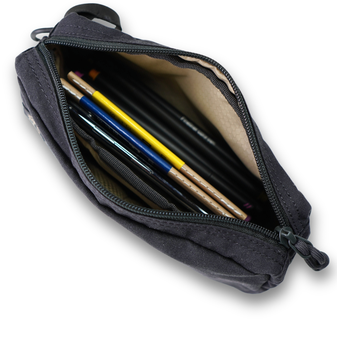 LOCHBY - Venture Pouch: Charcoal-Etui-DutchMills