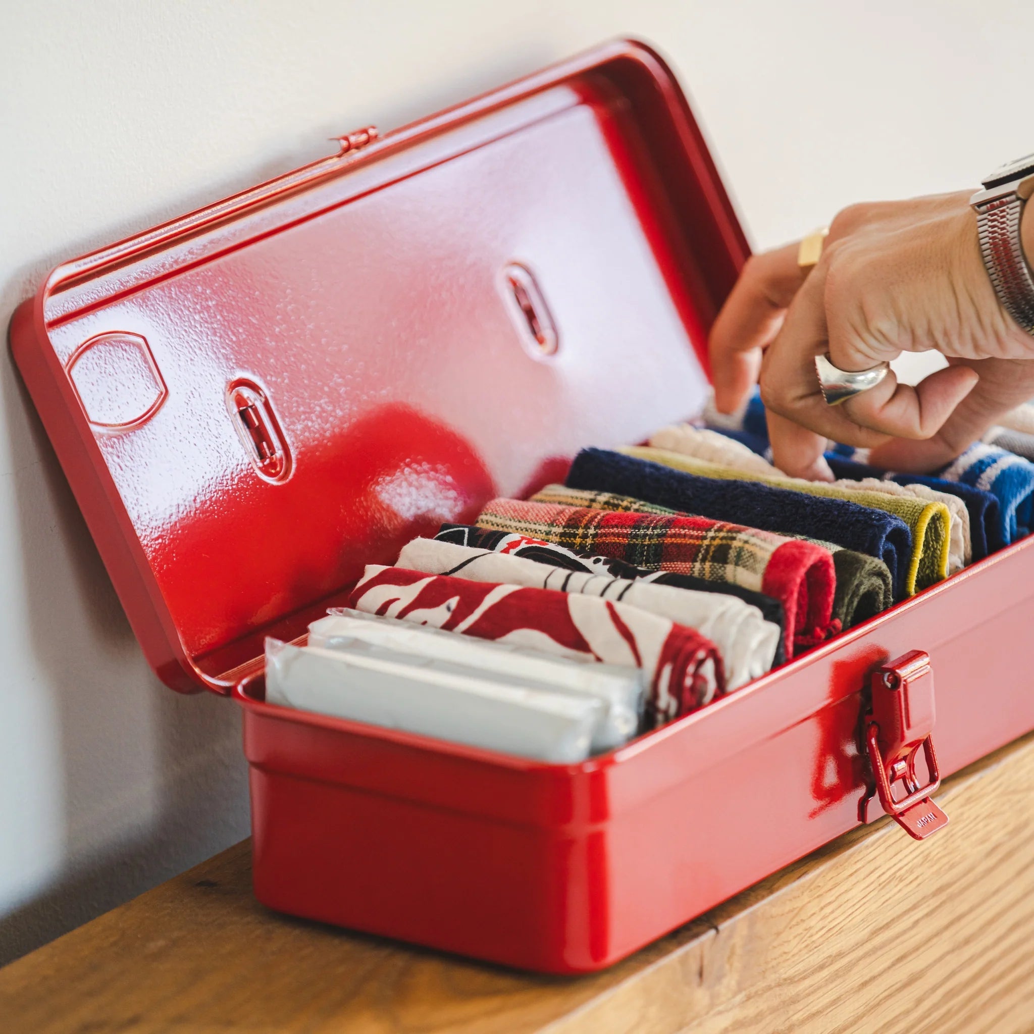 Toyo Steel - Tool Box - T 320 - Red-Opbergen-DutchMills