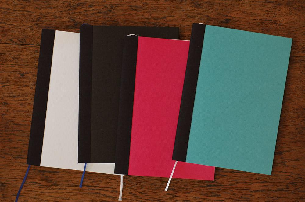 Classiky - Thread Stitching Notebook Ruled (Fuchsia Pink)-Notitieboek-DutchMills